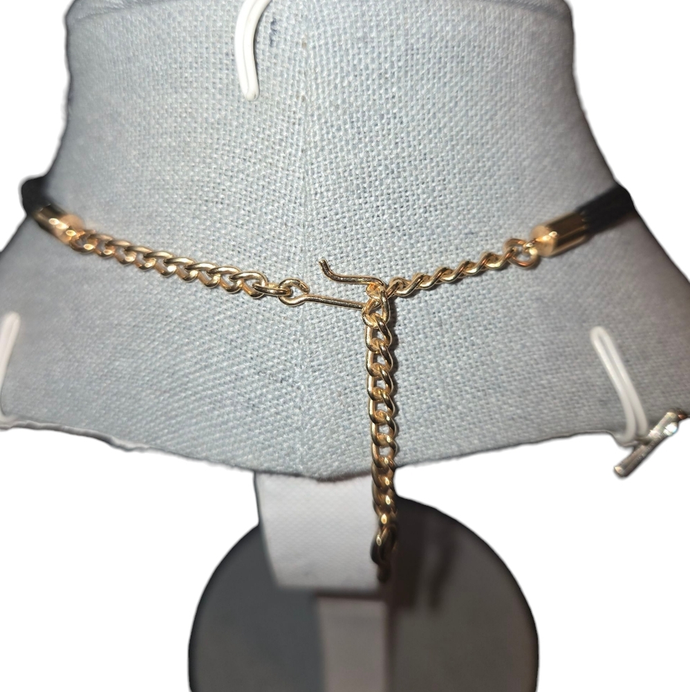 Sarah Coventry Teardrop Faux Pearl Pendant On Signed Black Cord‎ Necklace 16" - Picture 4 of 9